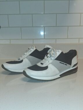 Michael Kors Black and White Men's Low-Top Sneakers